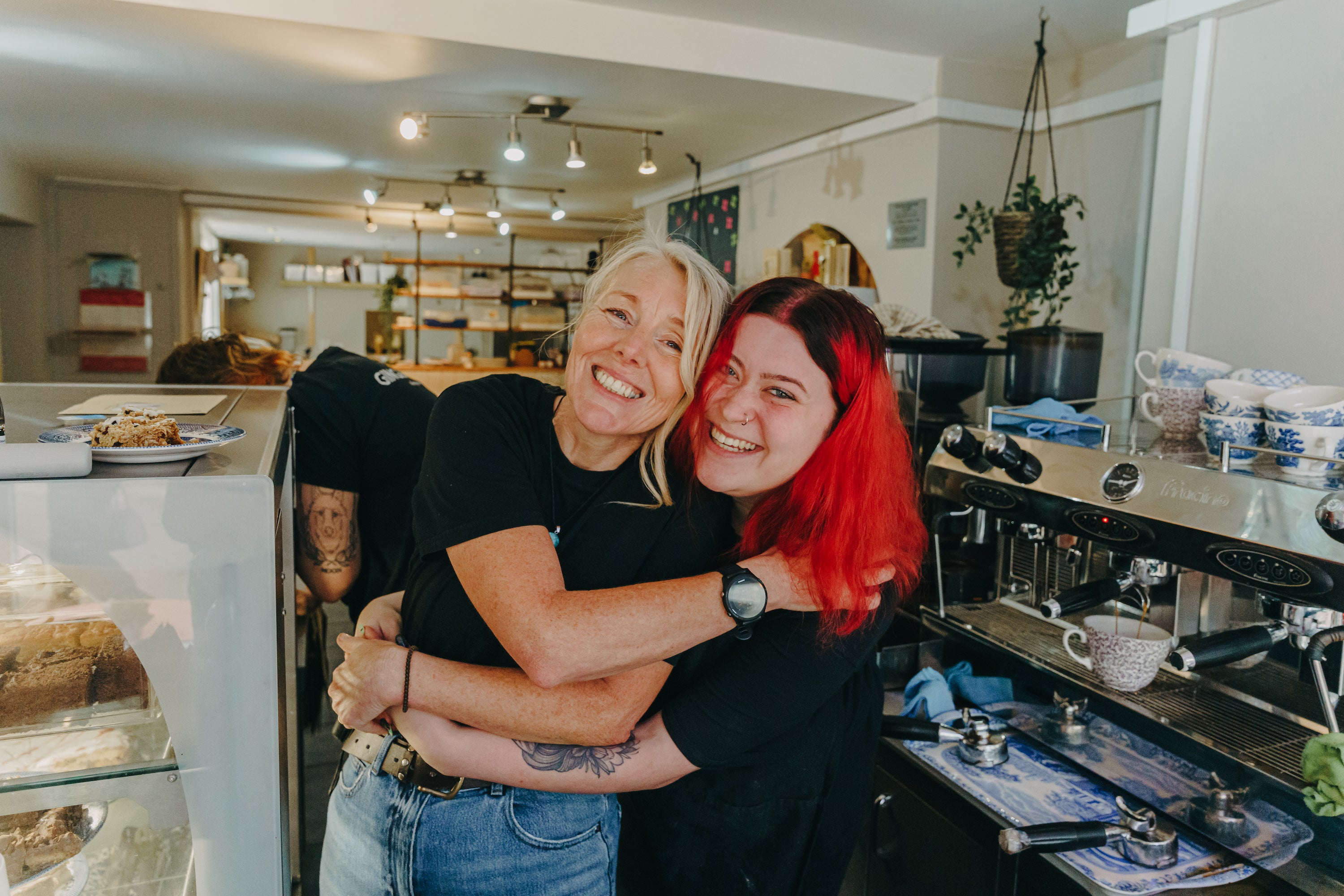 Our Top 5 Reasons Why You Should Shop & Eat Locally